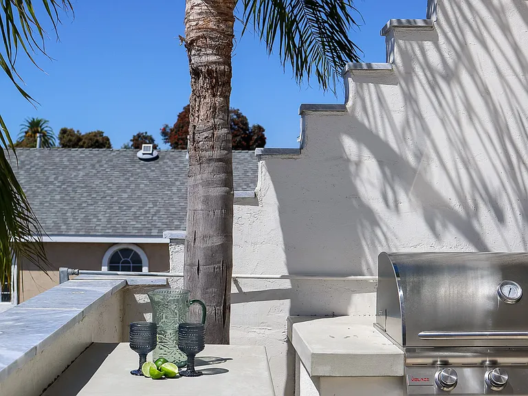 216 S Clementine St #3 — Photo 33