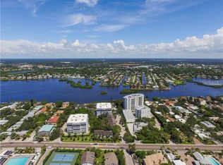 1255 E Peppertree Dr APT 105, Sarasota, FL 34242