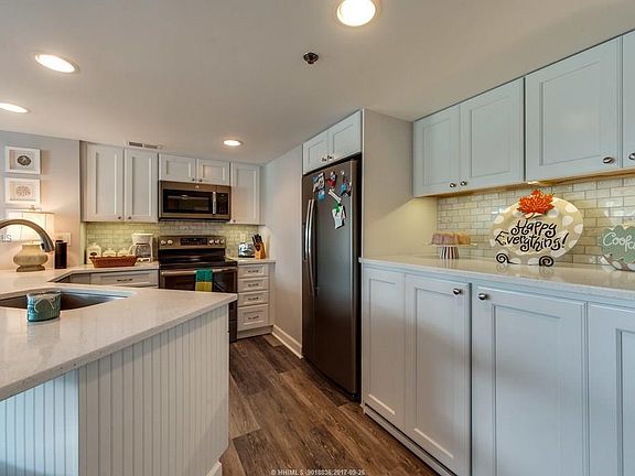 4th image of 1 Ocean Ln APT 2414