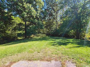17607 Timber Ridge Ln, Petersburg, IL 62675