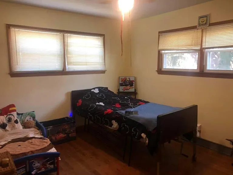 709 Allerton St — Photo 14