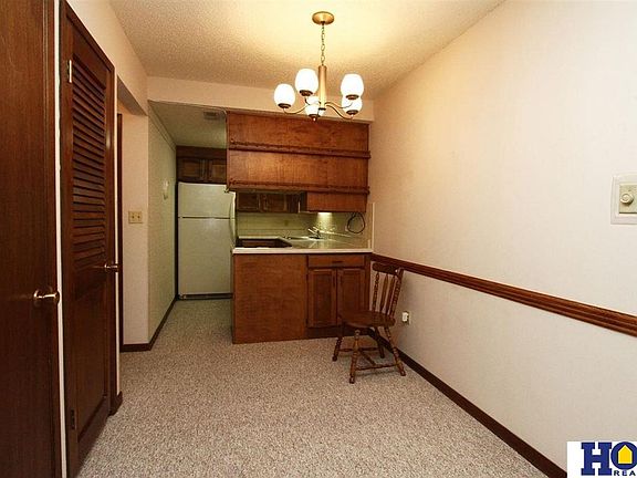 4th image of 1540 N Cotner Blvd APT 211