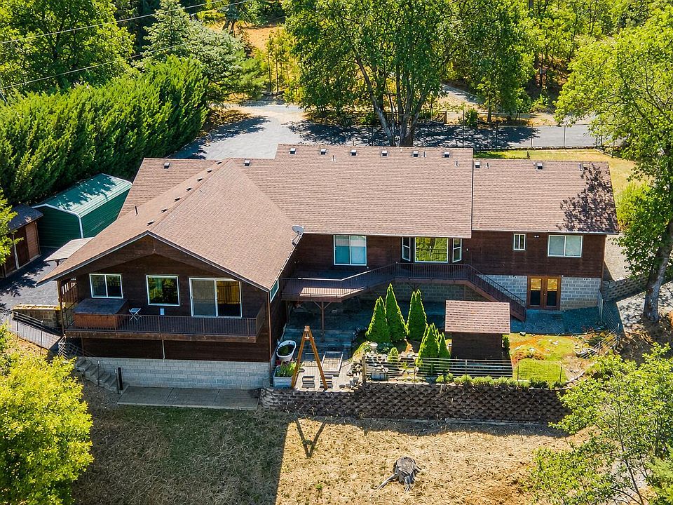1st image of 410 Lancelot Ln
