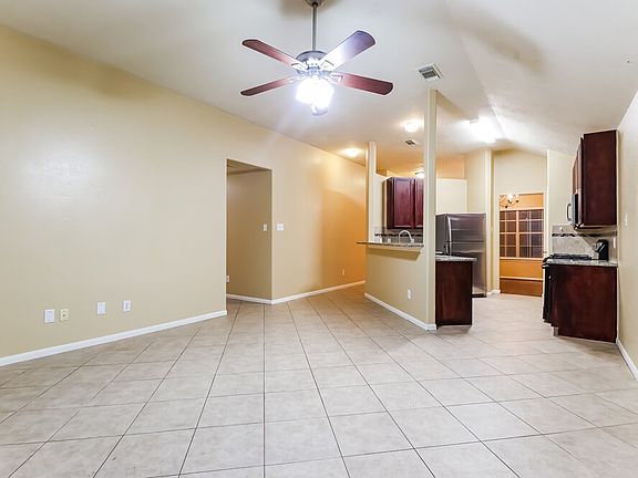 4th image of 8610 Sorrel Meadows Dr