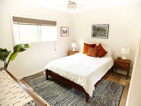 2nd image of 1391 Old Topanga Canyon Rd #1A
