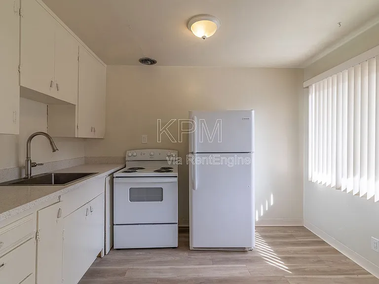 3814 N California St #3 — Photo 6
