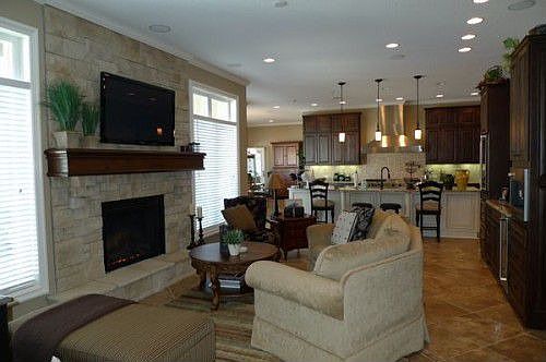 3rd image of 10211 S Stonehaus Dr