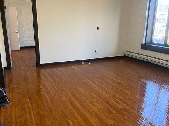 3rd image of 16 Walling Ave #Gg204