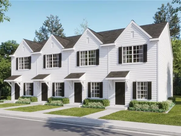 1949 Autumn Mist Dr, Winston Salem, NC 27103