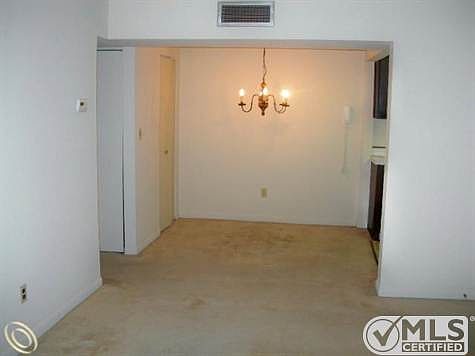 Dining area off lv rm
