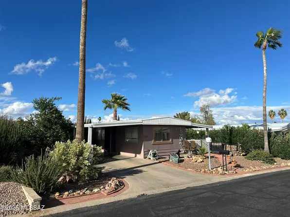 32 W Pinon Dr, Green Valley, AZ 85614