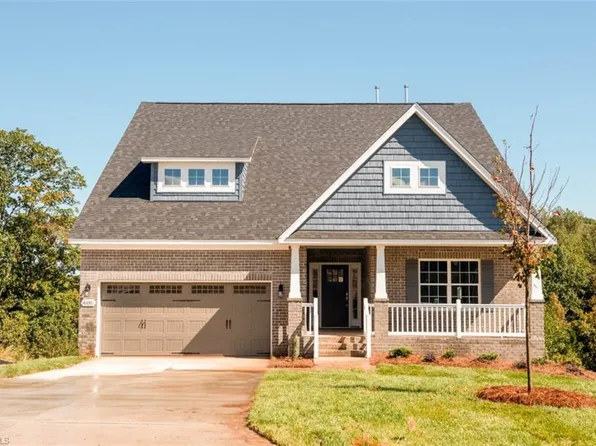 4495 Olivine Ln, Pfafftown, NC 27040