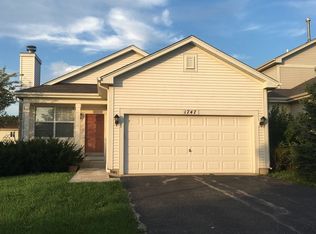 1747 S Fallbrook Dr, Round Lake, IL 60073