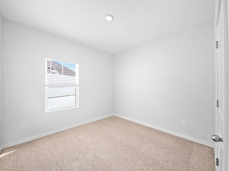 511 Darliene Dr — Photo 42