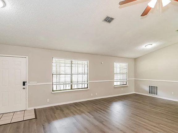 2nd image of 7208 Mimosa Grove Pl #B
