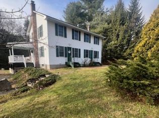 268 College Hwy #268, Southampton, MA 01073