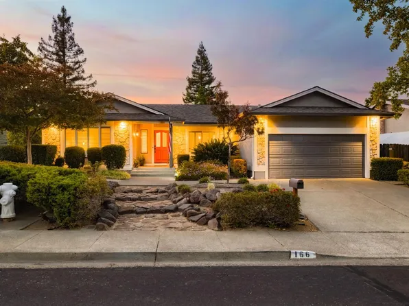 166 Vista View Drive, Vacaville, CA 95688