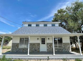 243 S Main St, Huntington, UT 84528