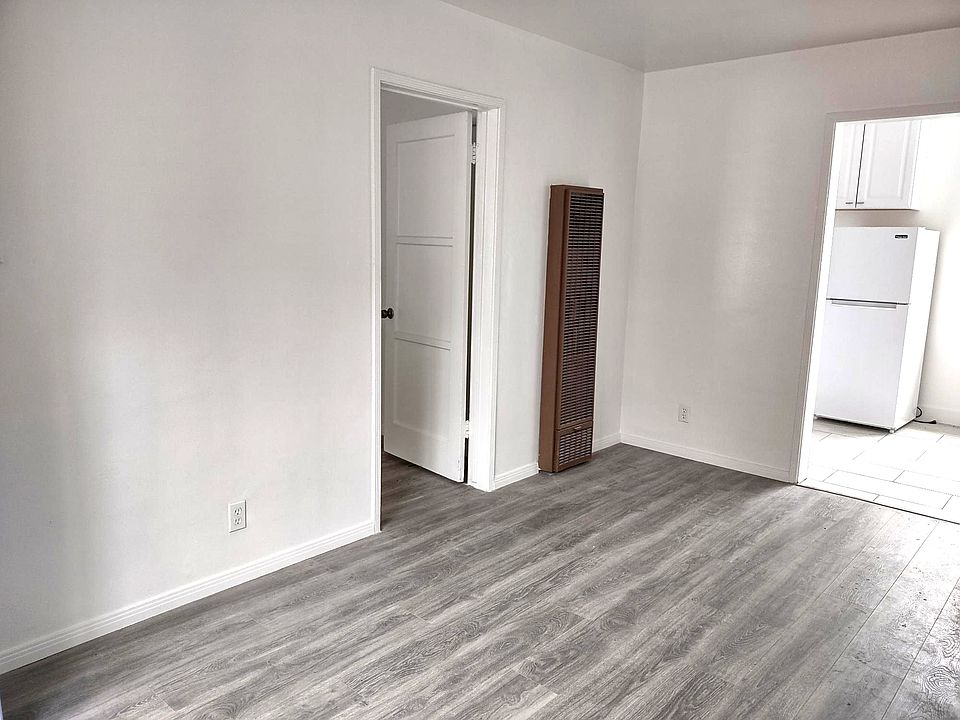 1st image of 208 N Florence St