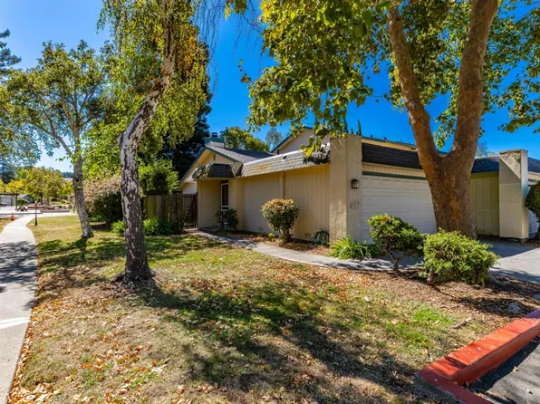1517 London Circle, Benicia, CA 94510
