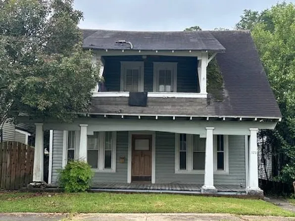 325 S Lee St, Fitzgerald, GA 31750