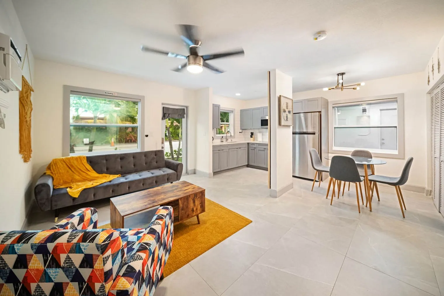 1 bed, 1.0 bath, 645 sqft, $3,760 — Photo 1