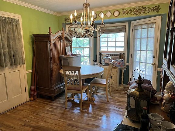 4th image of 3507 Sandhill Dr SE
