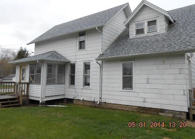 1st image of 621 E Memorial Dr