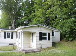 101 Colrain St, Greenfield, MA 01301