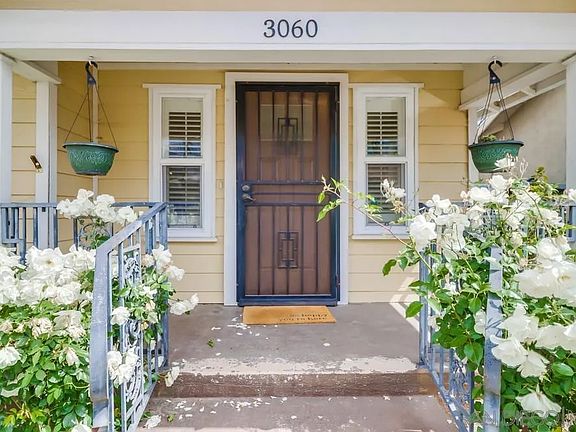 3rd image of 3060 Walton Pl