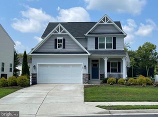 102 Brooke Village Dr, Fredericksburg, VA 22405