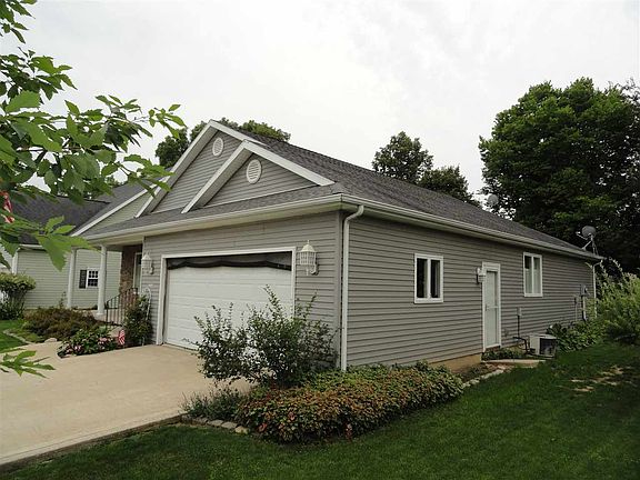 3rd image of 401 McIntosh Ave