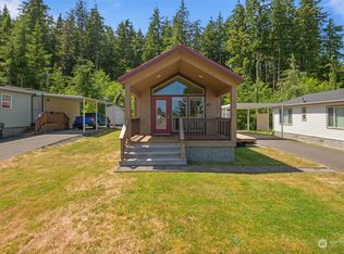 1019 Stanford Dr #43, Cosmopolis, WA 98537