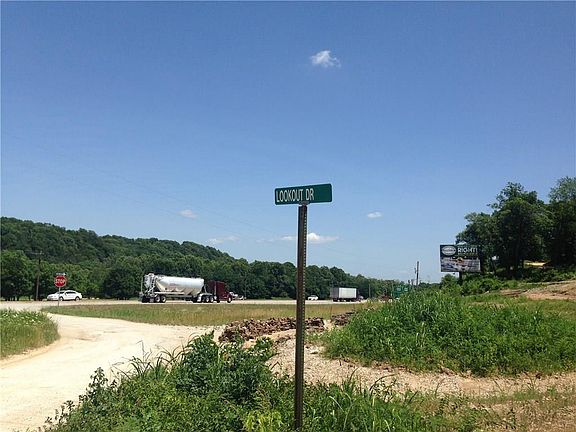 5th image of 13459 Lookout Dr
