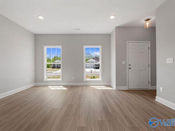 4th image of 1772 Stampede Cir