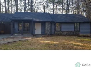 7749 Chase Woods Dr, Jonesboro, GA 30236