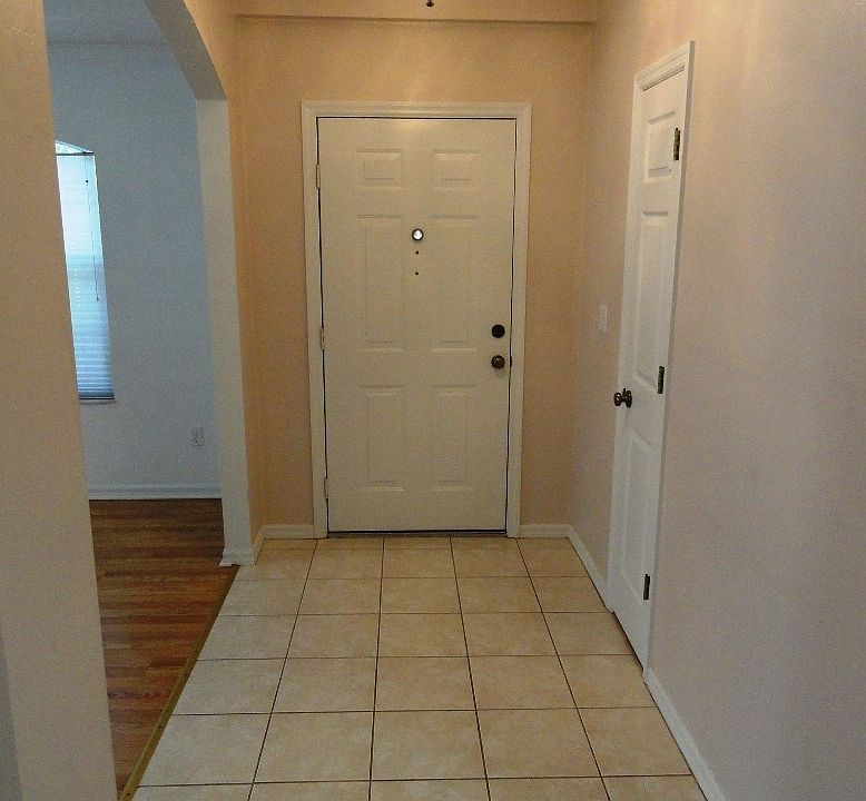 1st image of 11236 NW 34th Ave