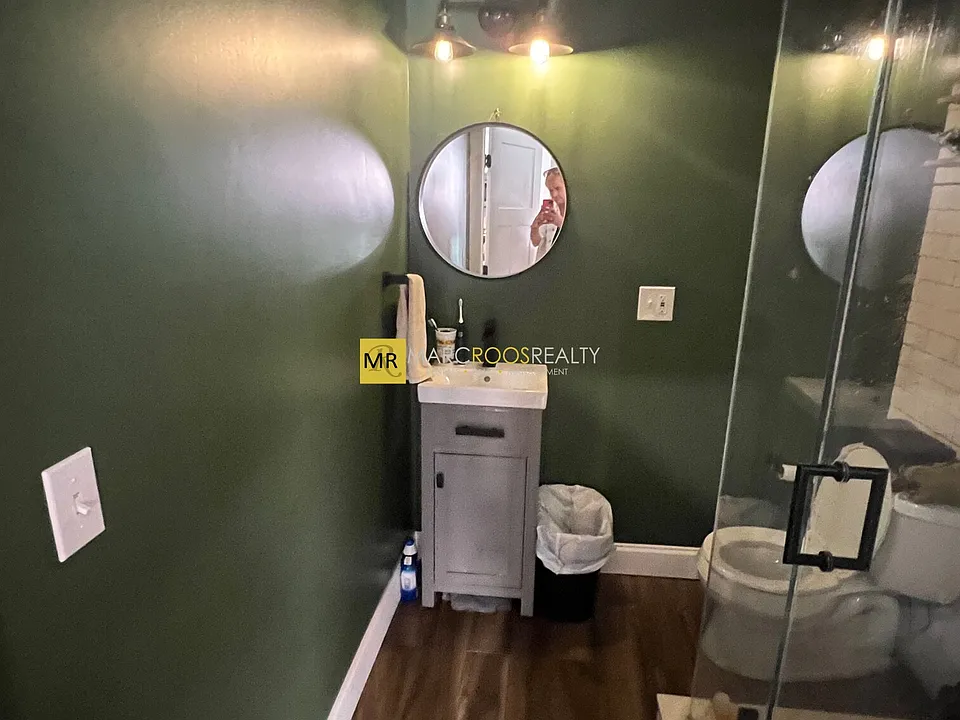 2 Elbow St #3