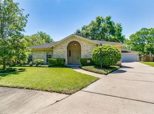 12334 Chesterbrook Dr, Houston, TX 77031