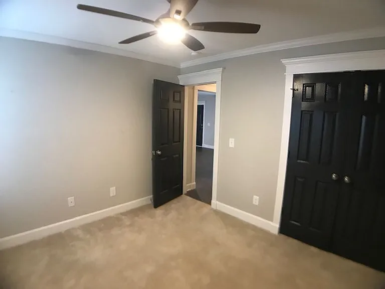 111 Hunters Landing Dr — Photo 9