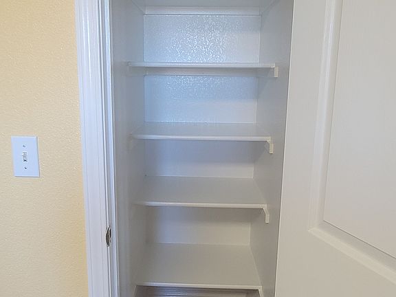 5th image of 5797 Apricot Ct