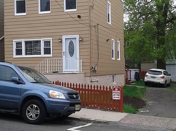 1303 85th St, North Bergen, NJ 07047