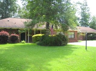 1006 S Magnolia St, Warren, TX 75979