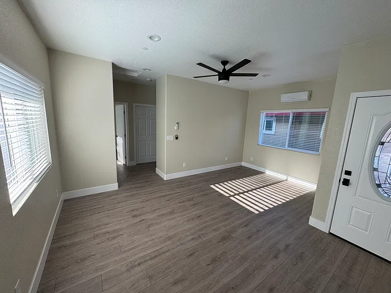 7733 Cologne Ln — Photo 2