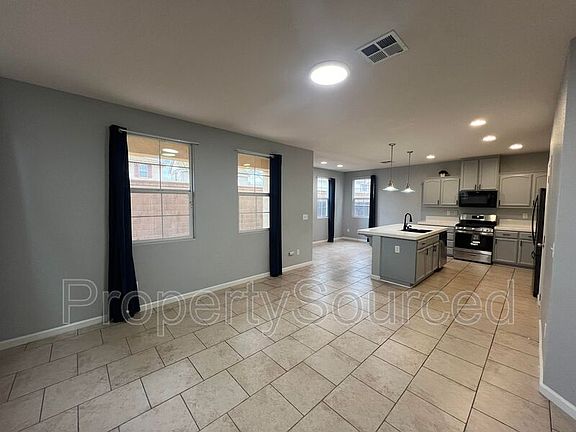 5th image of 1812 Bella Lago Dr