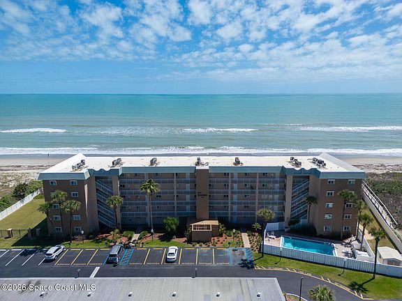 2nd image of 1415 N Highway A1a APT 402