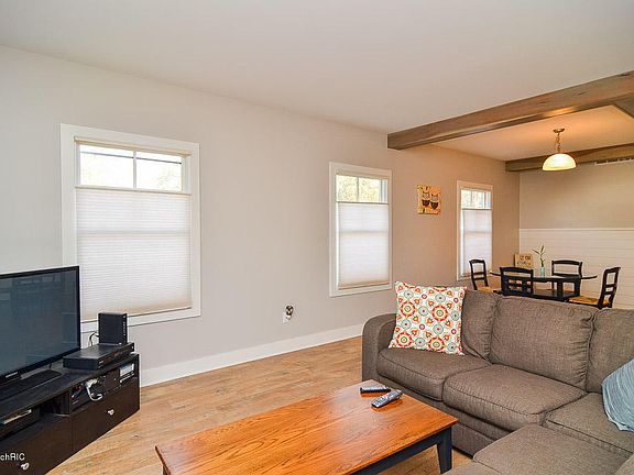 5th image of 2310 New Town Dr NE