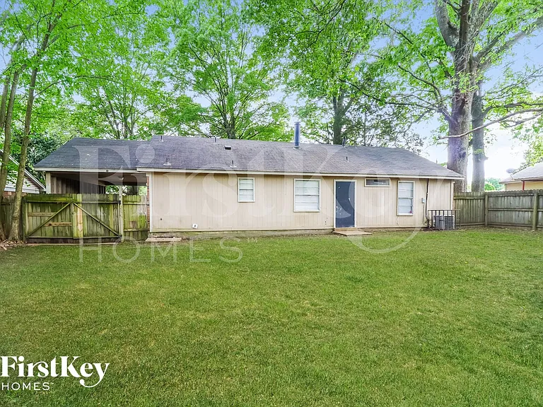 6684 Elmore Rd — Photo 14
