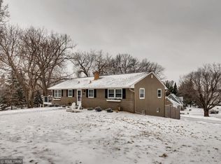 1055 View Ln, Mendota Heights, MN 55118