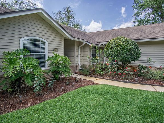 3rd image of 1476 Forest Ln